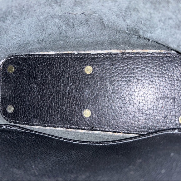 Woman shoulder Purse Black color. Good condition - Picture 3 of 5